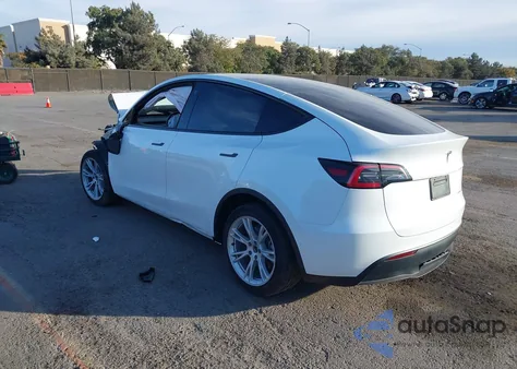 2022 Tesla Model Y Long Range Dual Motor All-Wheel Drive из США, поврежденный, VIN 7SAYGDEE5NF362492